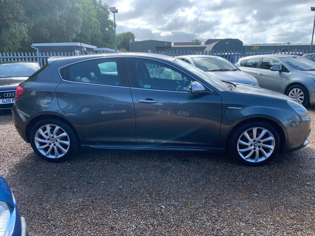 Alfa Romeo Giulietta 1.4L Petrol 105,657 miles